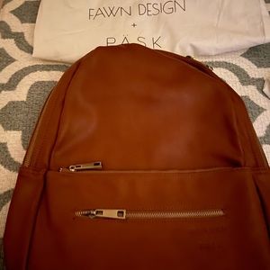 Fawn Design New Pask